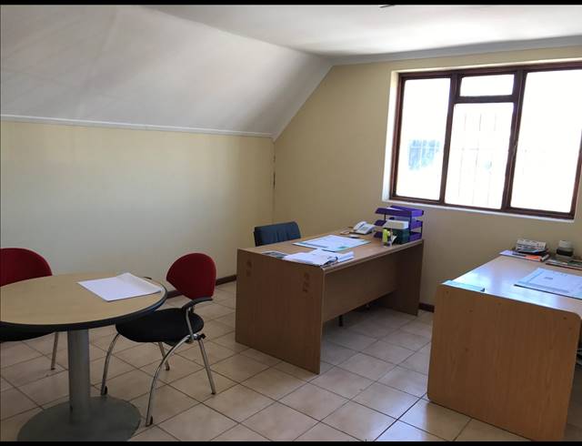 555M² FACTORY FOR SALE IN PAROW CENTRAL